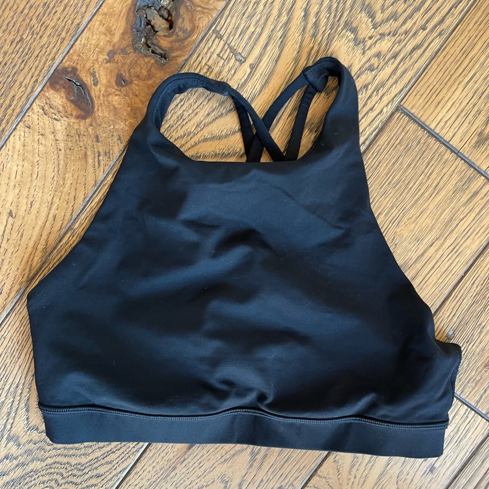 Lululemon High Neck Energy Bra Size 8 Black